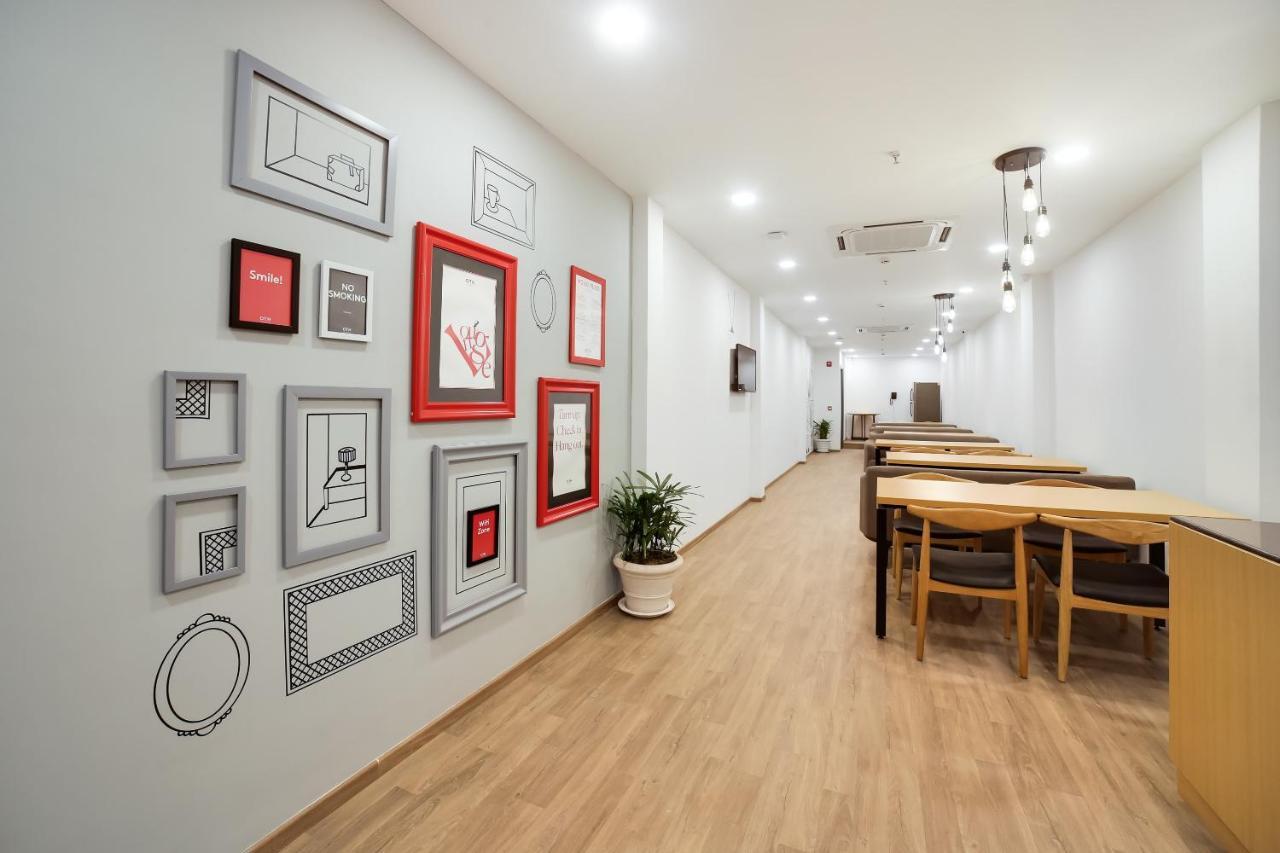 Oyo Townhouse 019 Anand Vihar Hotel Nova Deli Exterior foto