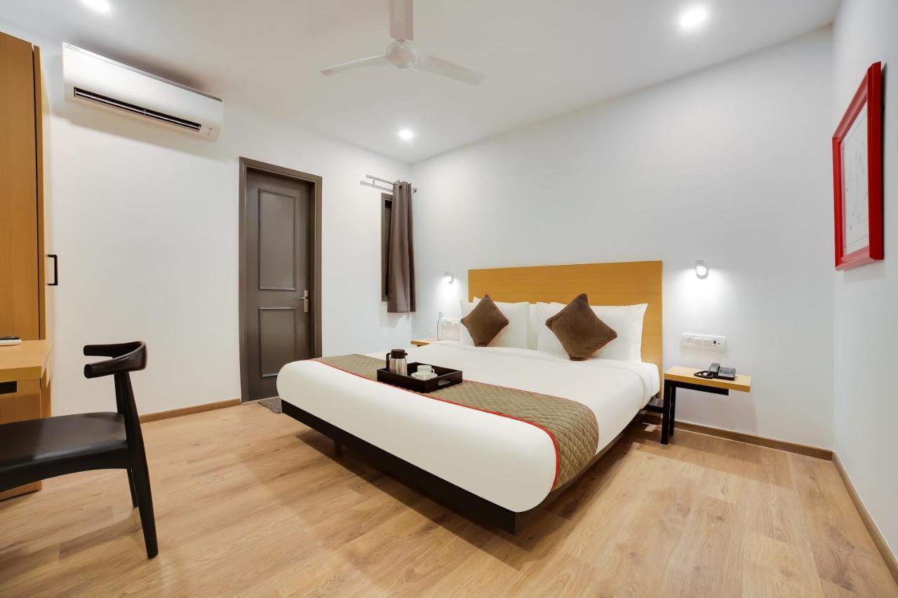 Oyo Townhouse 019 Anand Vihar Hotel Nova Deli Exterior foto